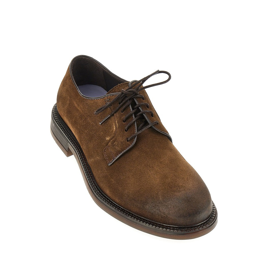 Stringate in pelle scamosciata