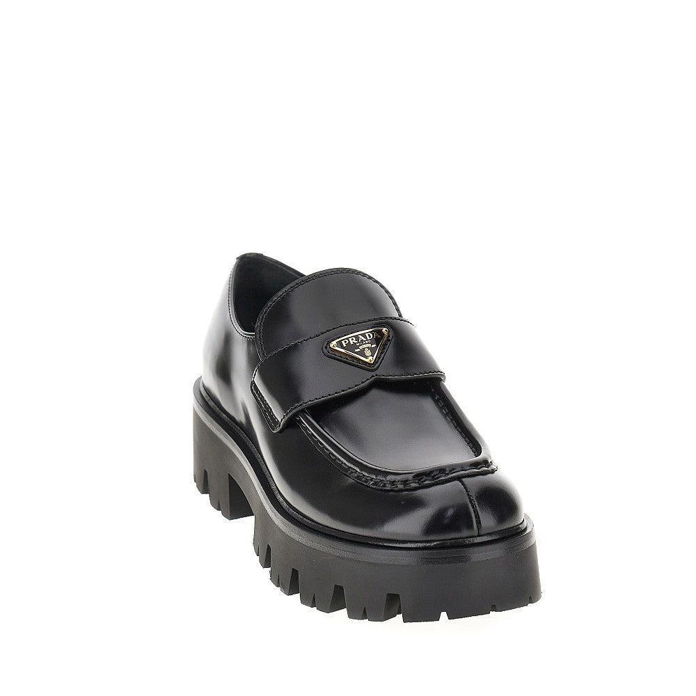 Leather loafers with lug sole
