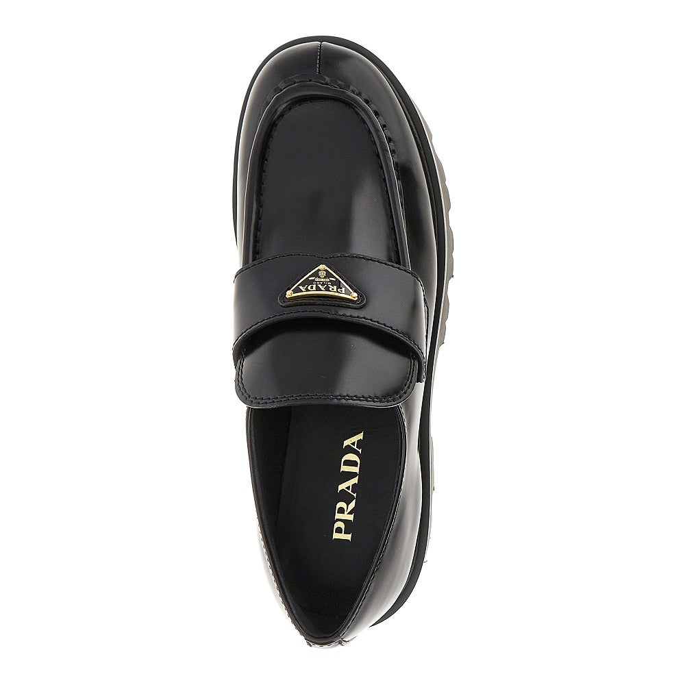 Leather loafers with lug sole