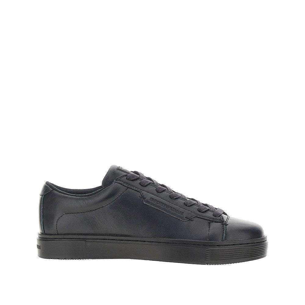Travel Essential leather sneakers
