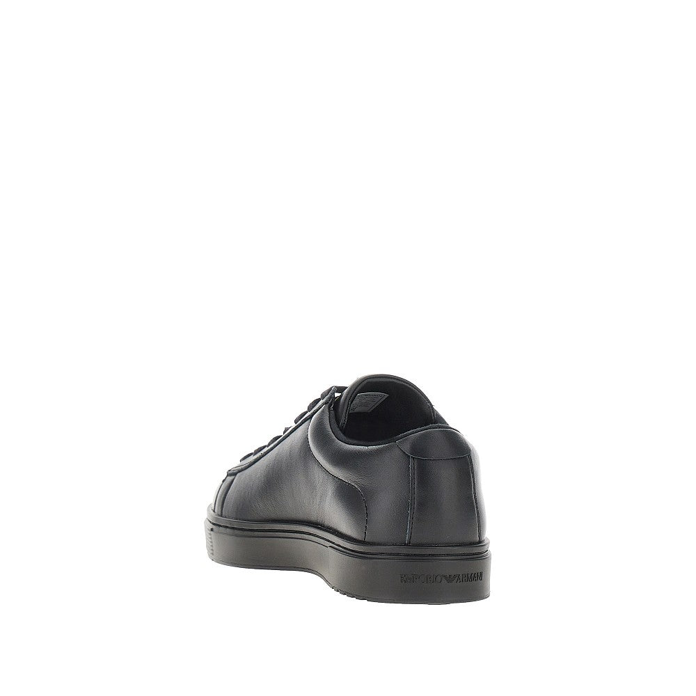 Travel Essential leather sneakers