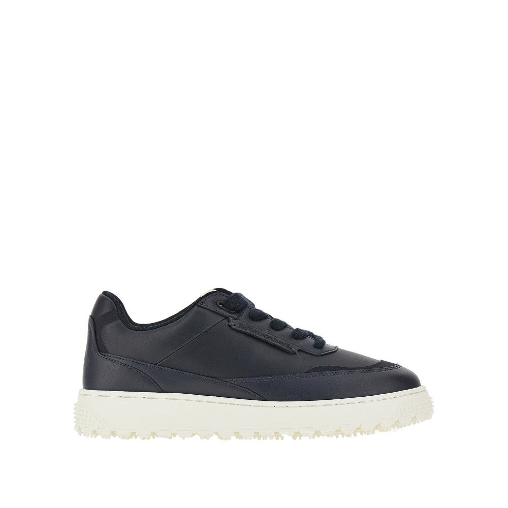 Sneakers in pelle con logo laterale