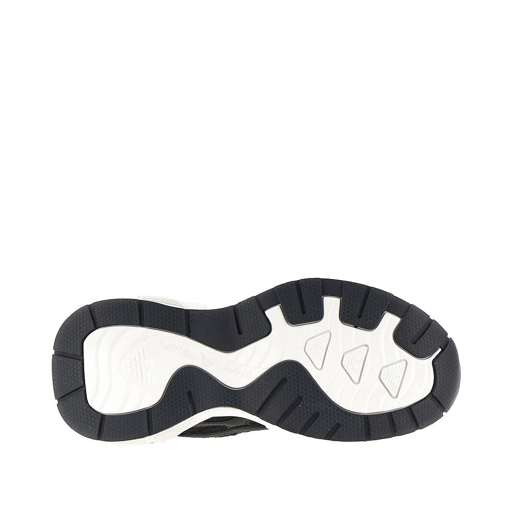 Sneakers in maglia con dettagli in similpelle