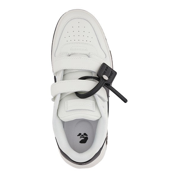Sneakers Out Of Office Straps