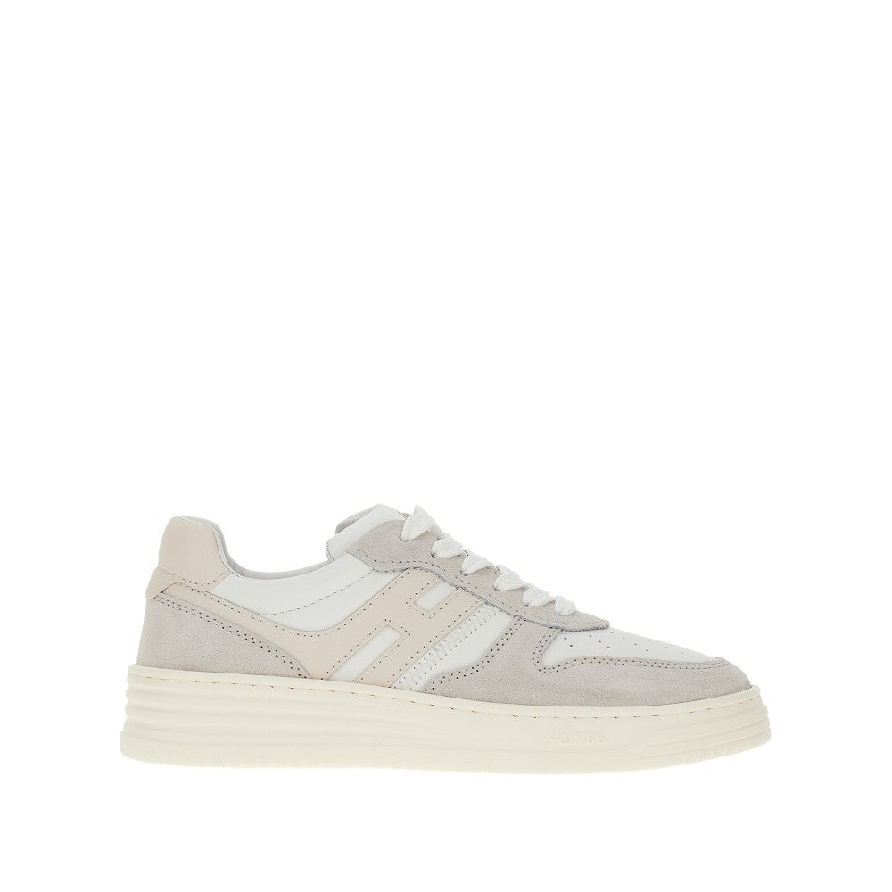 H630 leather sneakers