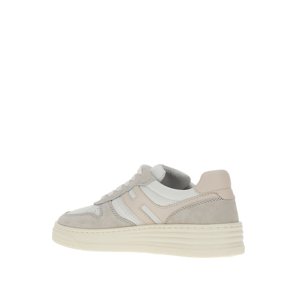 H630 leather sneakers