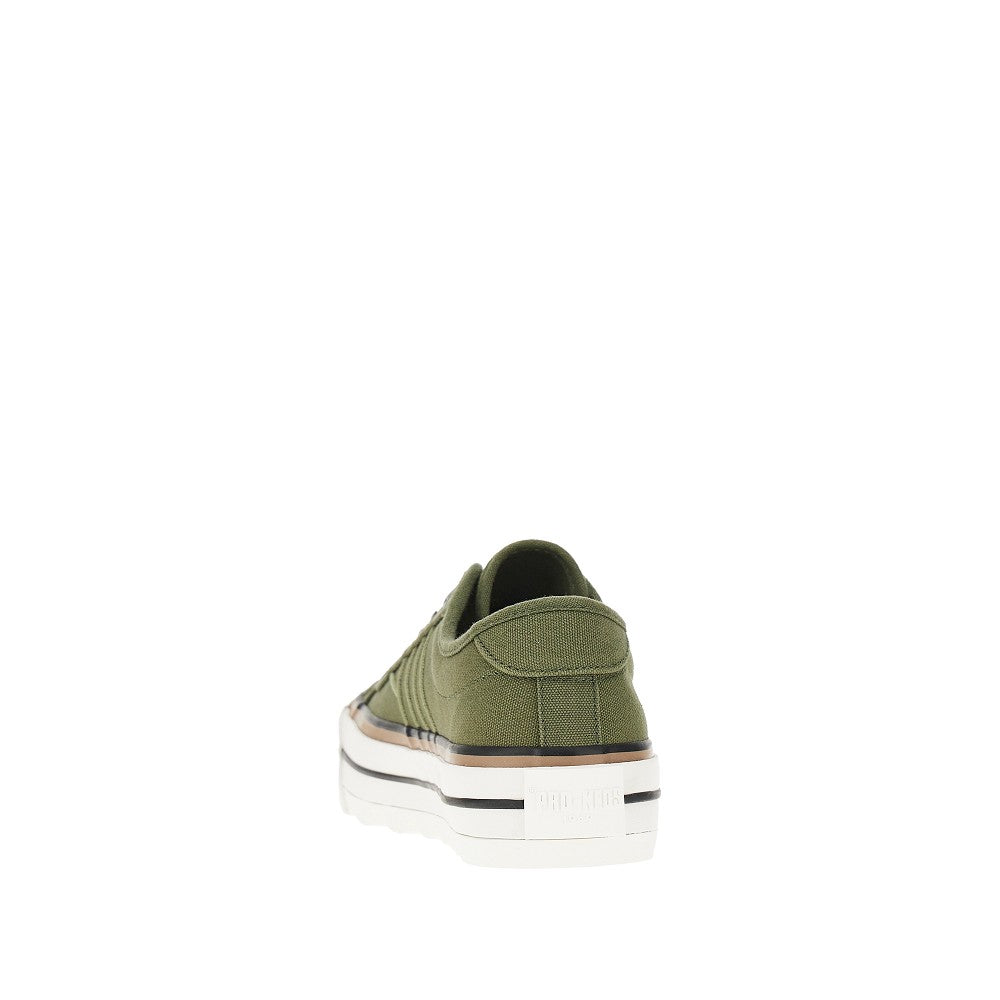 'Intrepid' canvas sneakers