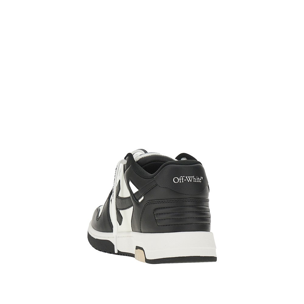 Sneakers 'Out Of Office'