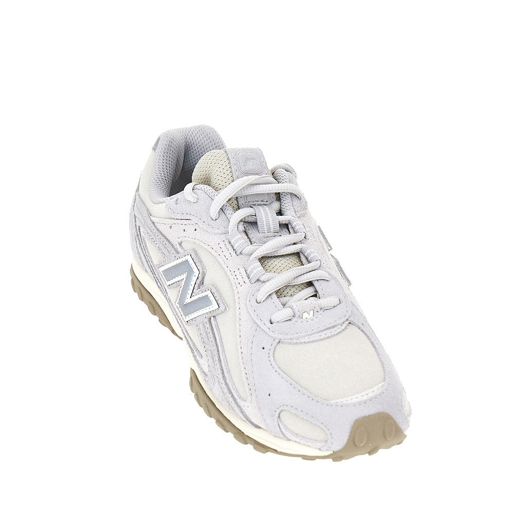 204L sneakers