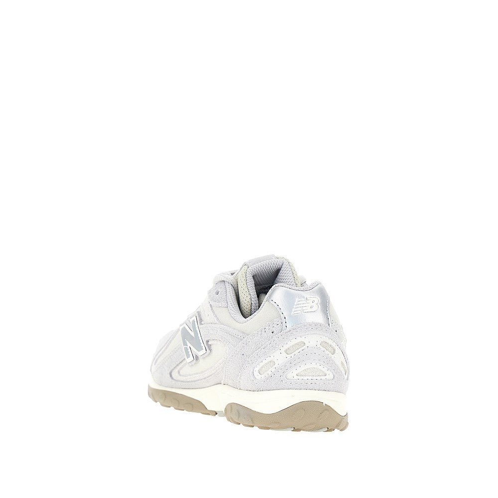 204L sneakers