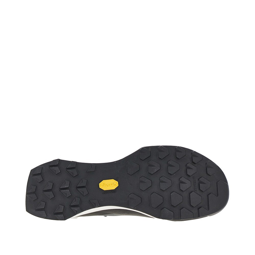 Sneakers 'Vertex Speed Low'
