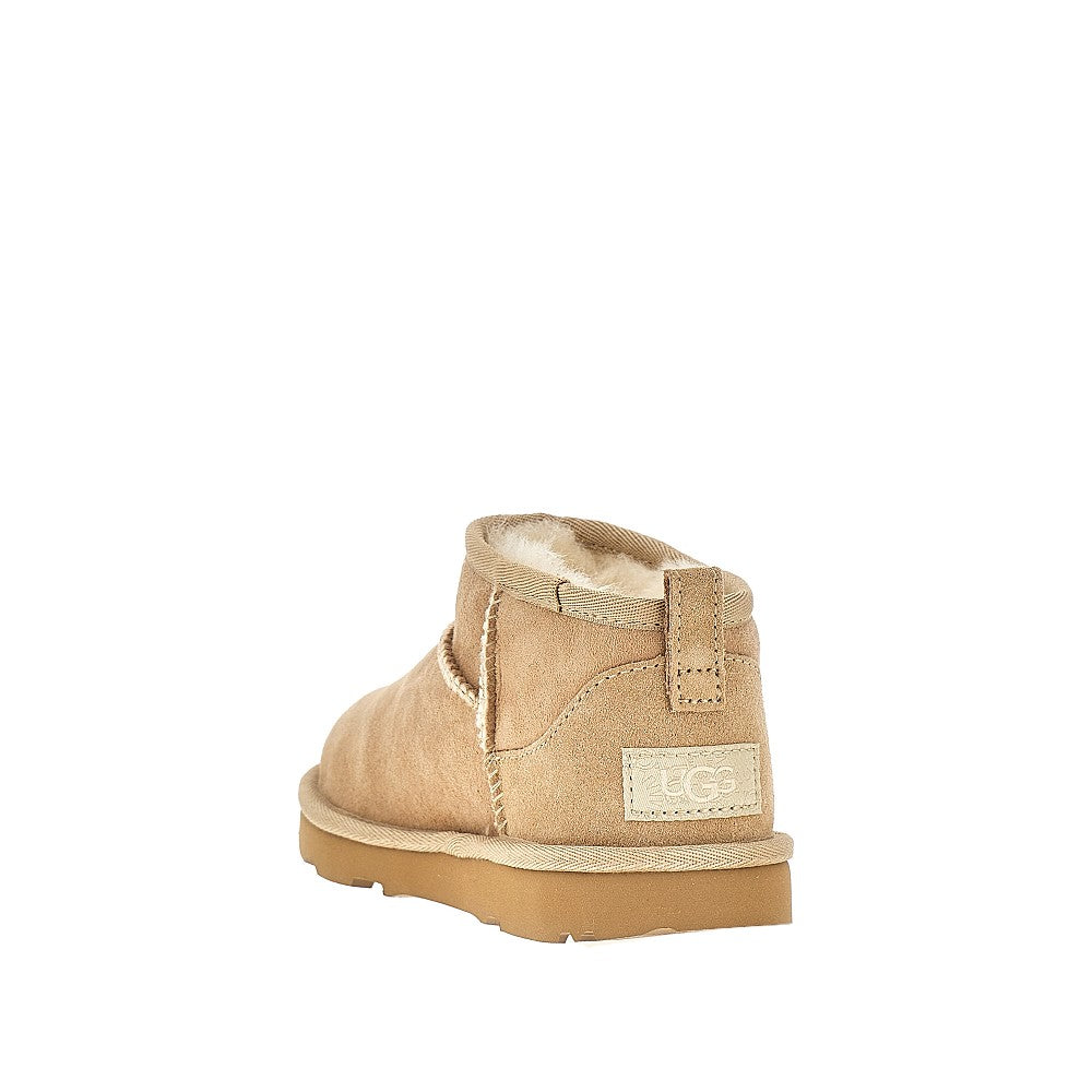 Classic Ultra Mini boots
