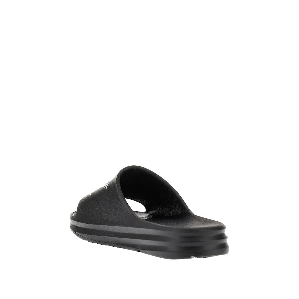 Crusher Distance rubber slides
