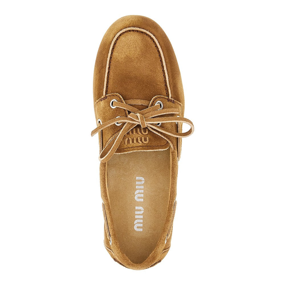 Suede leather deck shoes