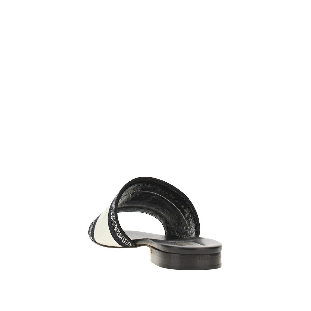 Logo embroidery fabric slides