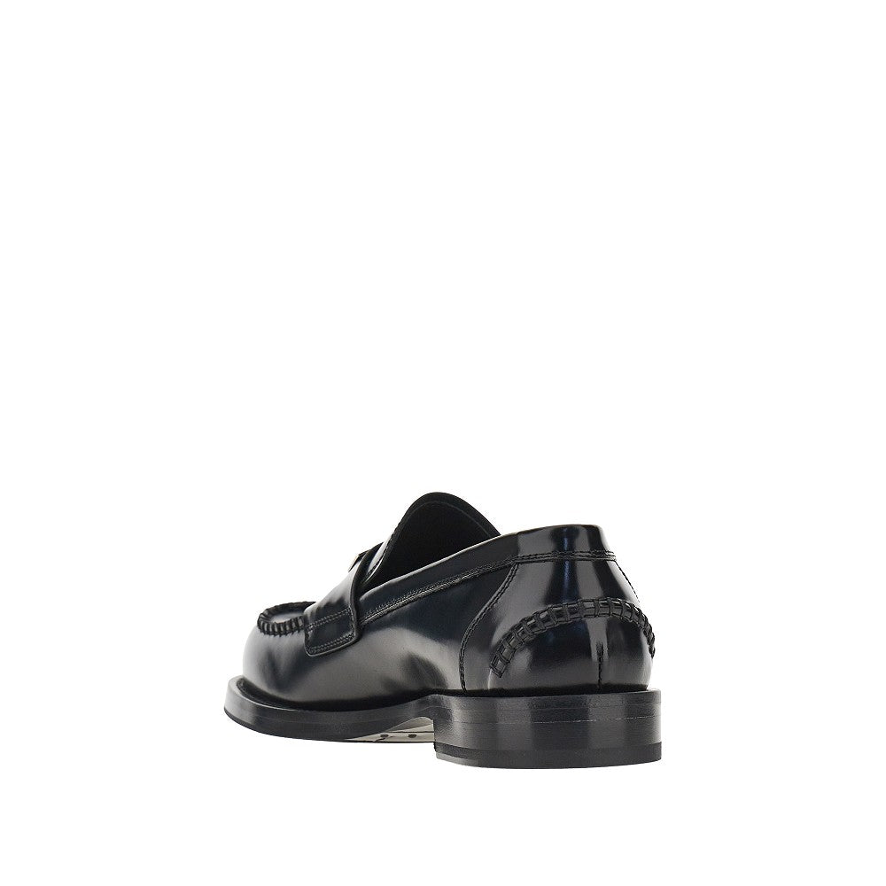Logo plate leather loafers