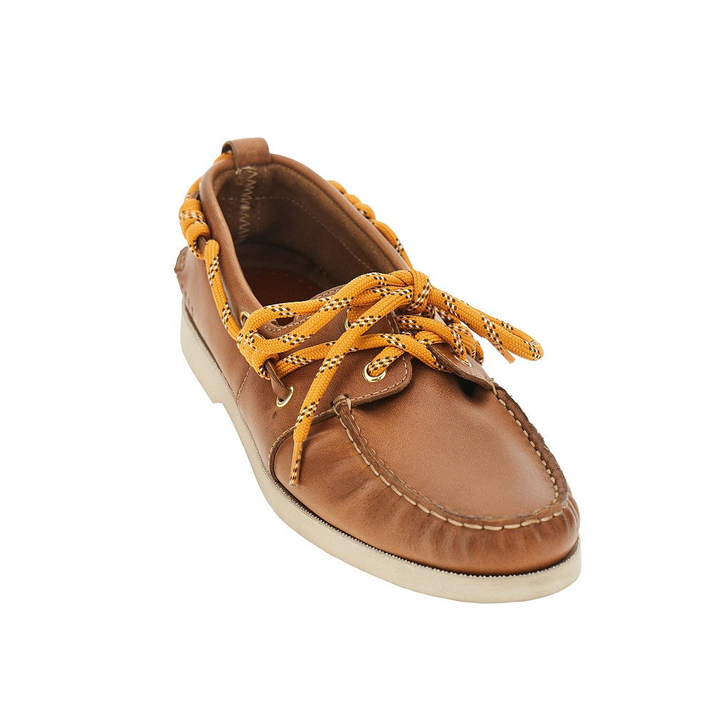 Leather boat shoes