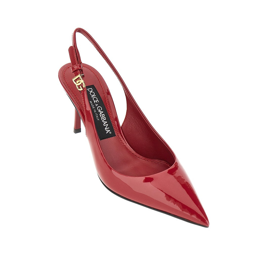 Slingback in vernice