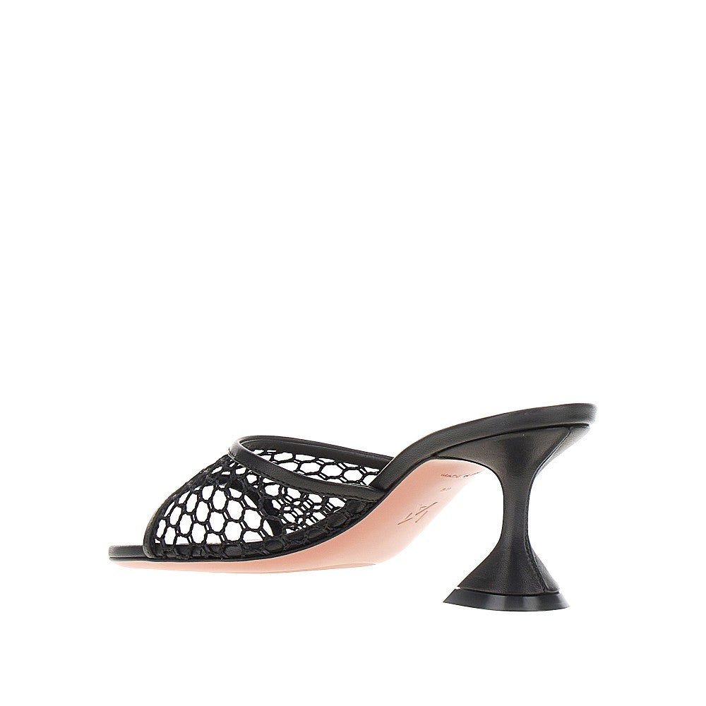 Mules Lupita in rete