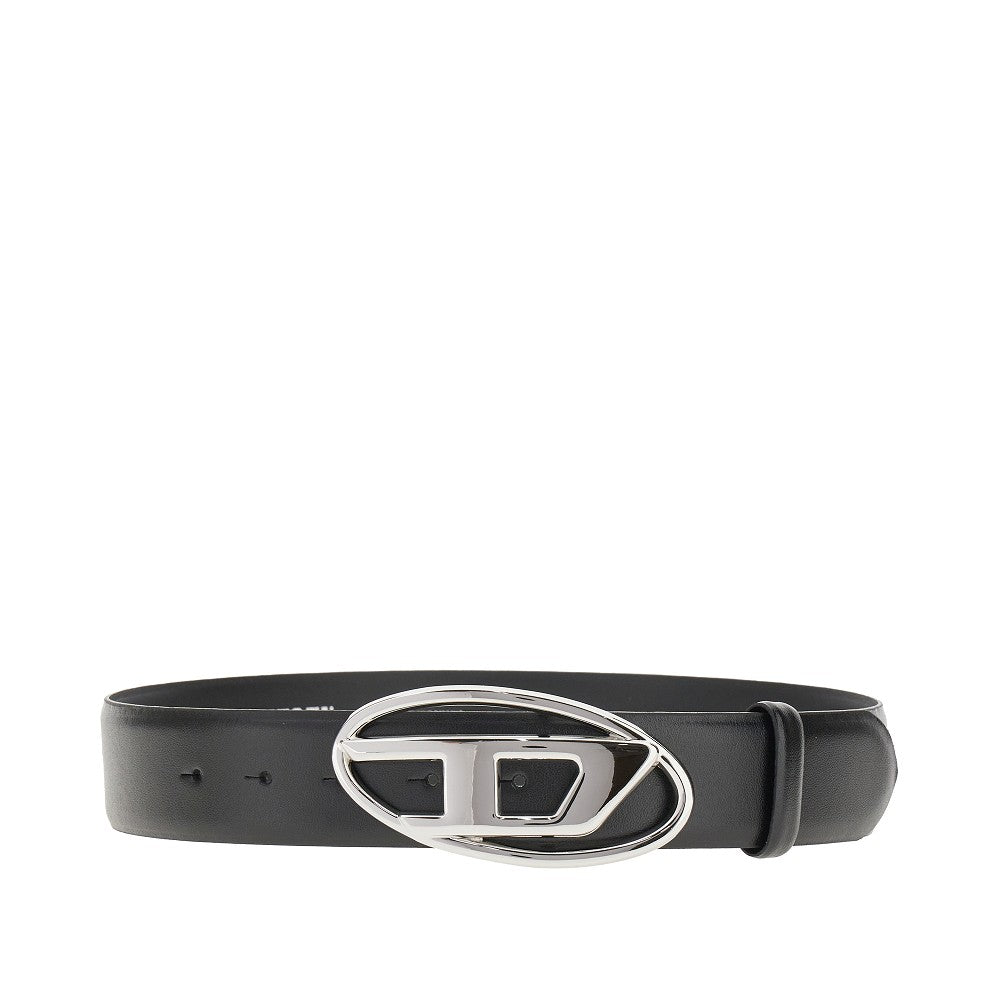 Oval D buckle leather belt