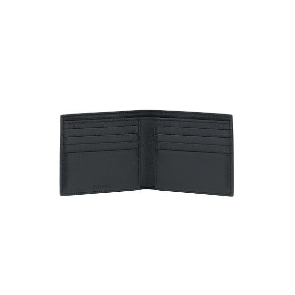 Grained leather bi-fold wallet