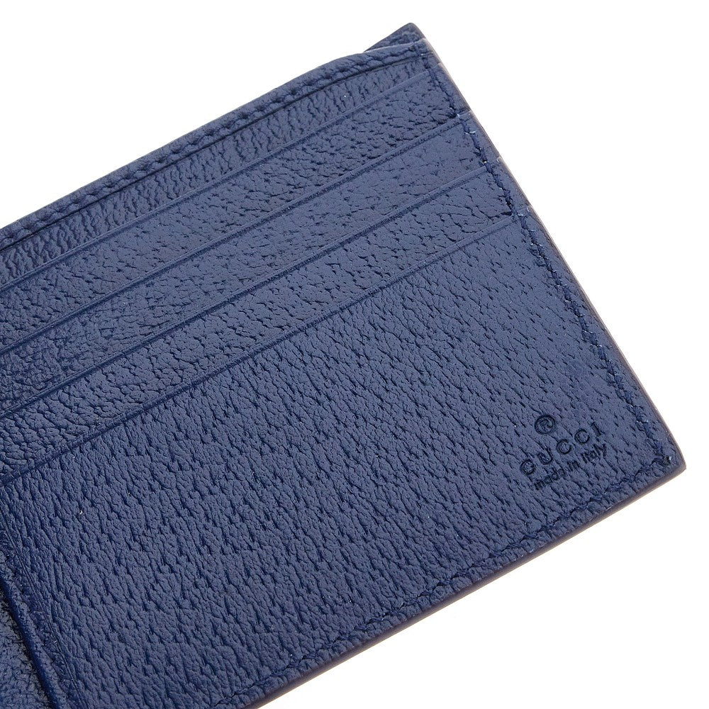 Portafoglio bi-fold con dettaglio GG smaltato