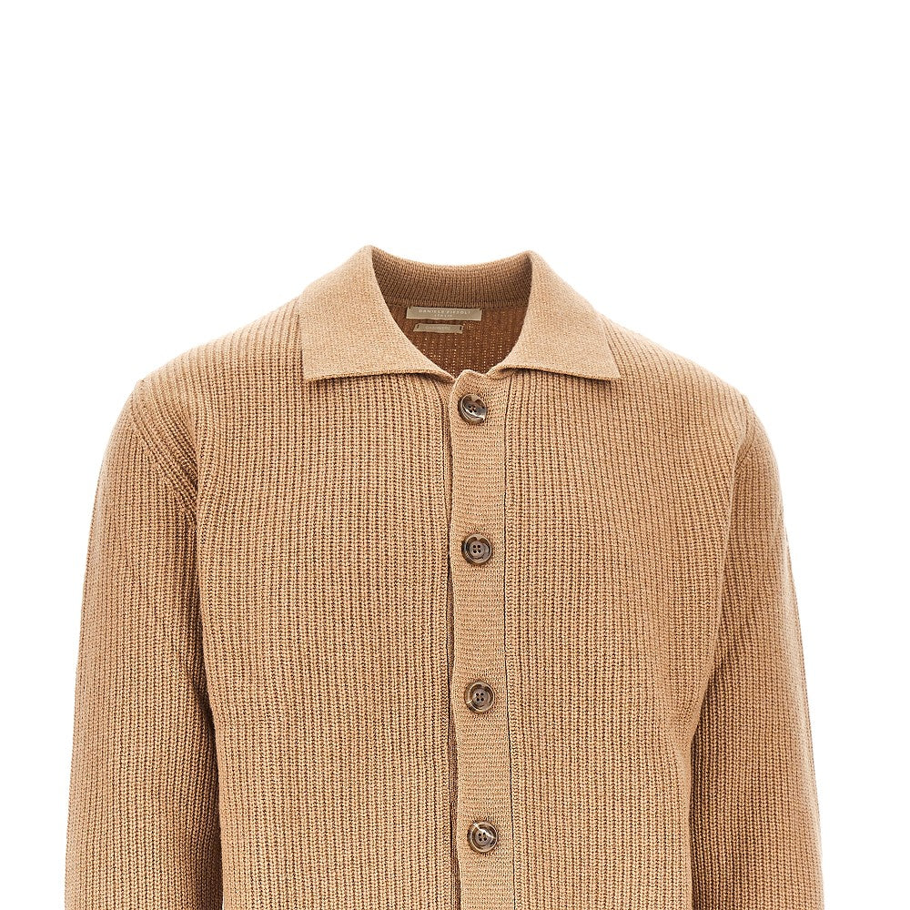 Cardigan in cachemire rigenerato