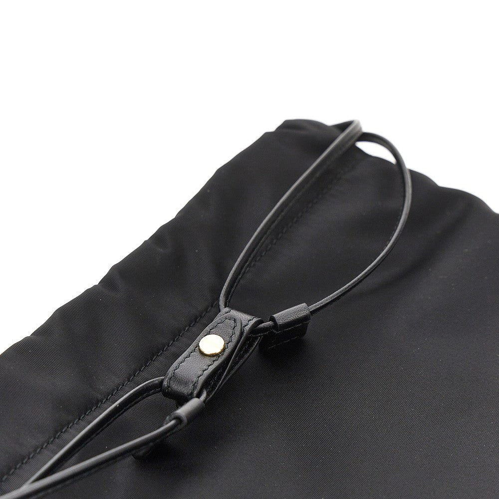 Pouch 'Prada Wish' in Re-Nylon