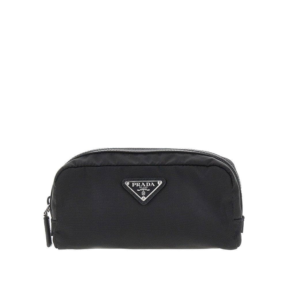 Pouch in Re-Nylon